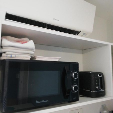 Le 26 Hotel Ruffec  Buitenkant foto